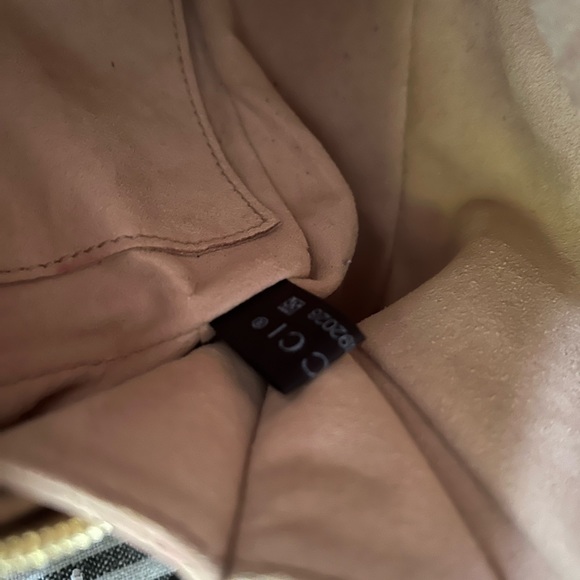 GUCCI all around camera crossbody - Picture 7 of 12